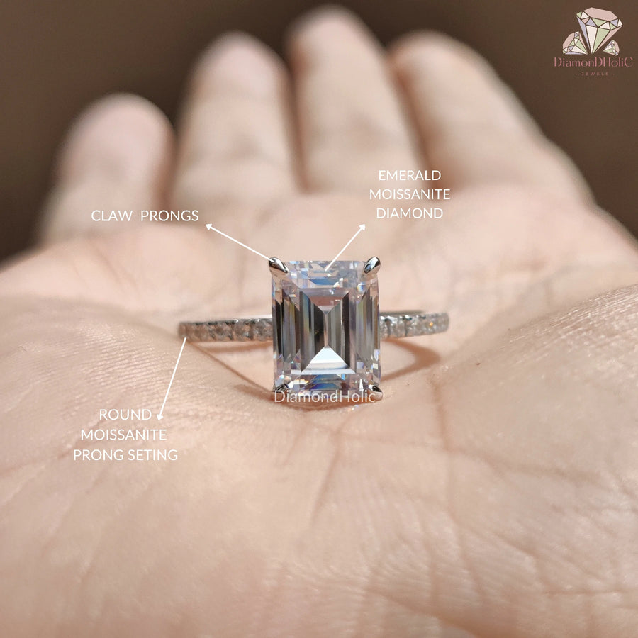 Solitaire Moissanite Wedding Ring
