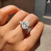 pear cut moissanite