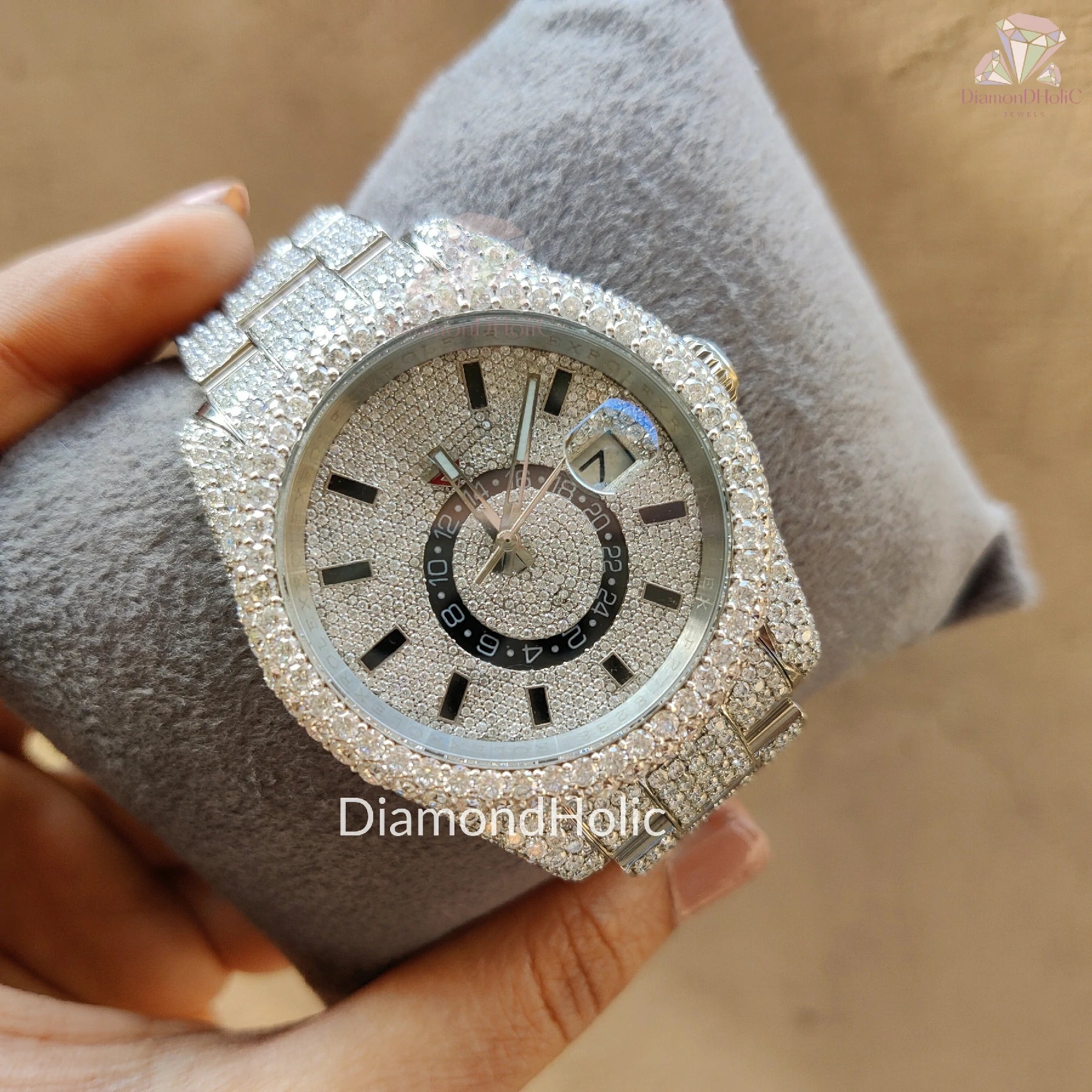 Iced Out Hip Hop Men’s Watch
