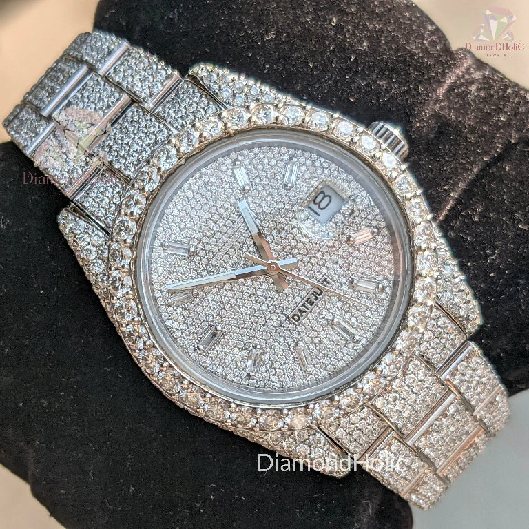 Round Dial Moissanite Watch
