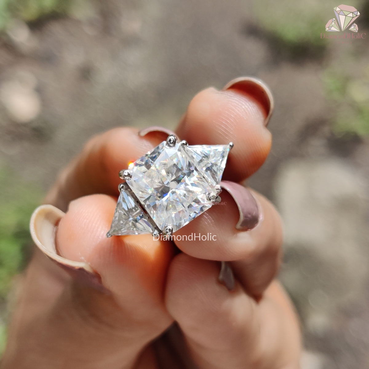 Radiant Cut Moissanite
