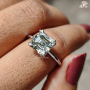 Gray moissanite
