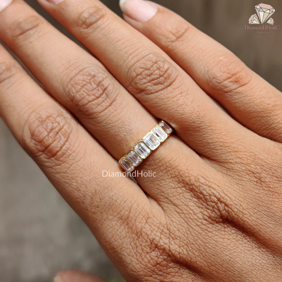 Timeless Wedding Band Design