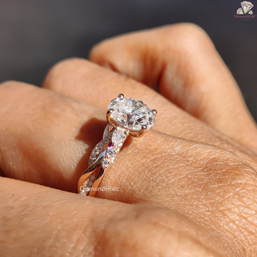 Round Cut Moissanite Ring Set