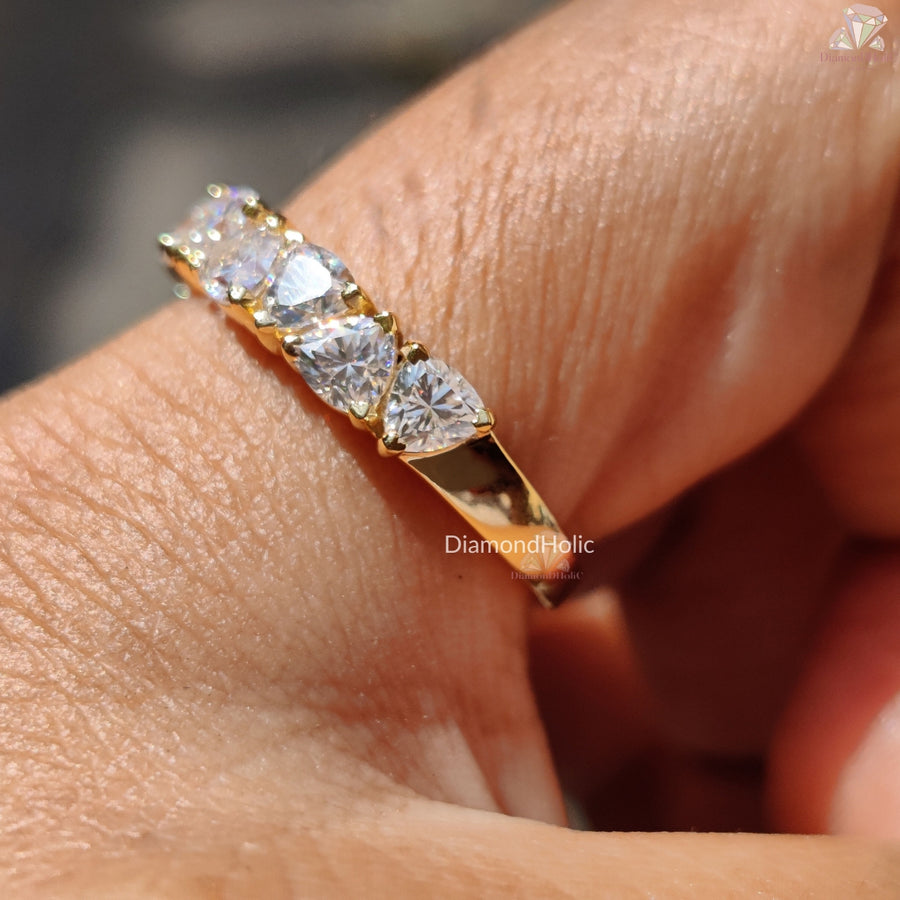 Moissanite Band with Zig Zag Setting