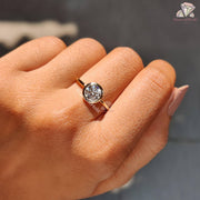 Moissanite Bezel Setting
