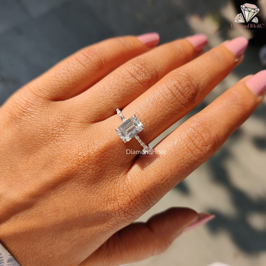 anniversary diamond ring
