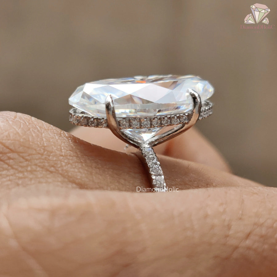 Engagement Ring with Hidden Halo
