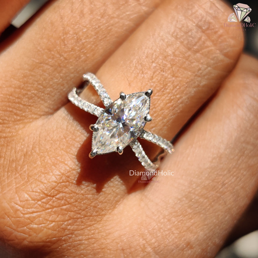 Solitaire Moissanite Engagement Ring
