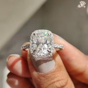 Luxury Moissanite Engagement Ring