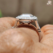 Women’s Anniversary Gift Ring
