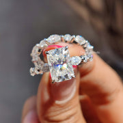 Sparkling Bridal Ring Set