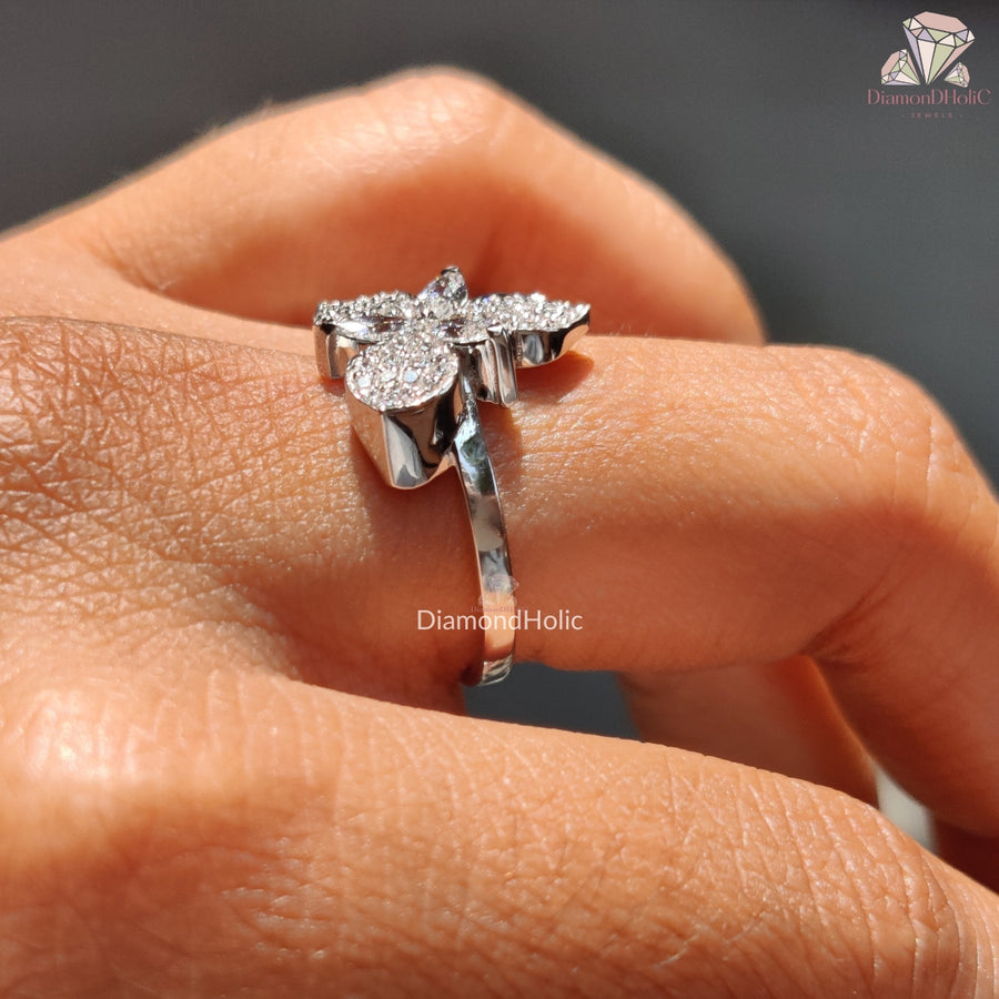 moissanite engagement rings
