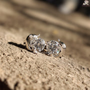 Nature-inspired moissanite jewelry
