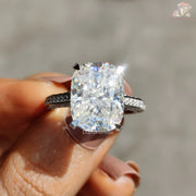 Luxurious Moissanite Jewelry
